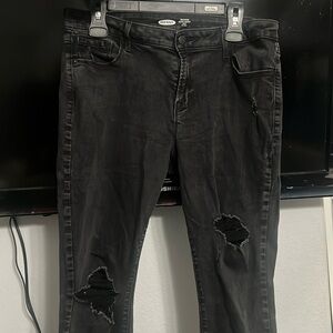 Ripped black skinny jeans
